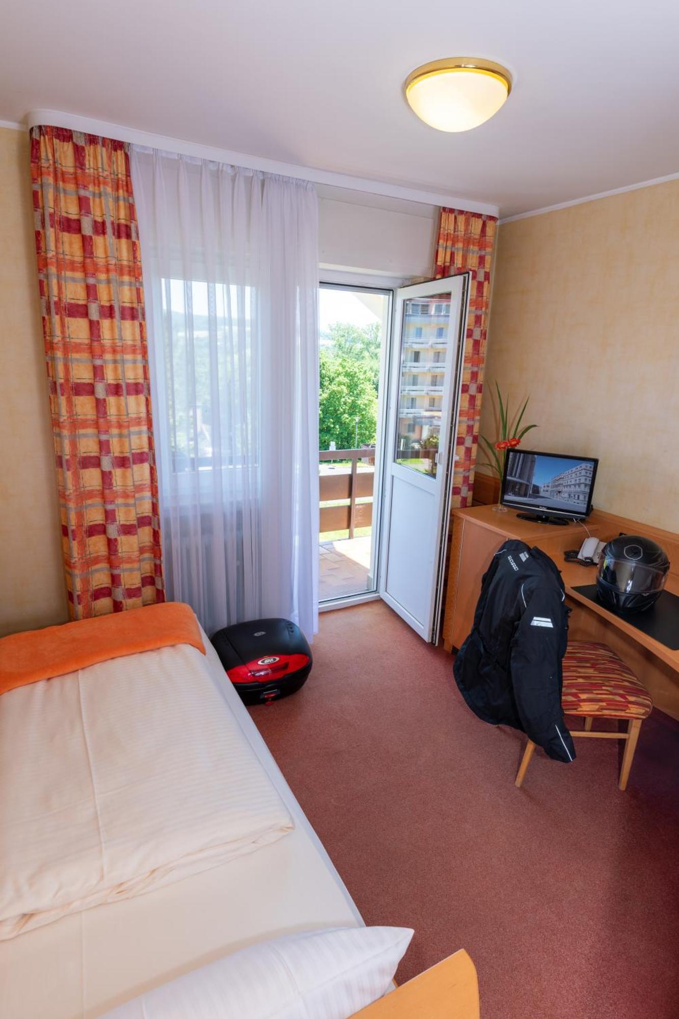 Kishotel Am Kurpark Bad Soden-Salmünster Extérieur photo